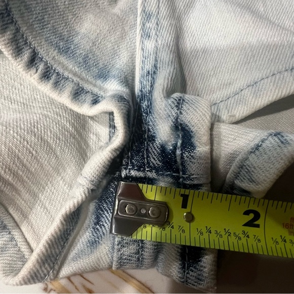Retrofete Mack Acid Wash Jean Shorts size 30 - Picture 17 of 17
